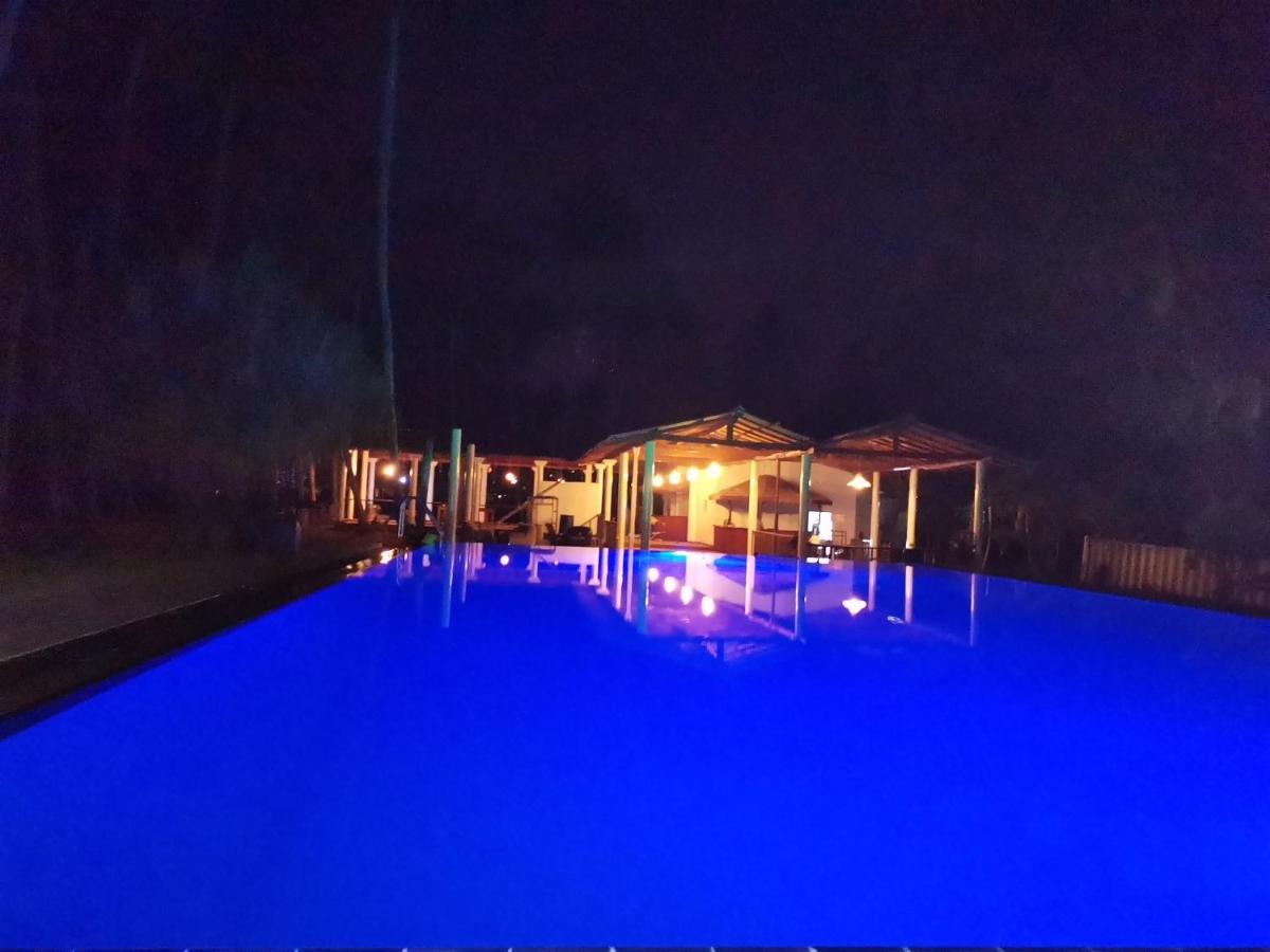 Helios Beach Resort Tangalle Kültér fotó