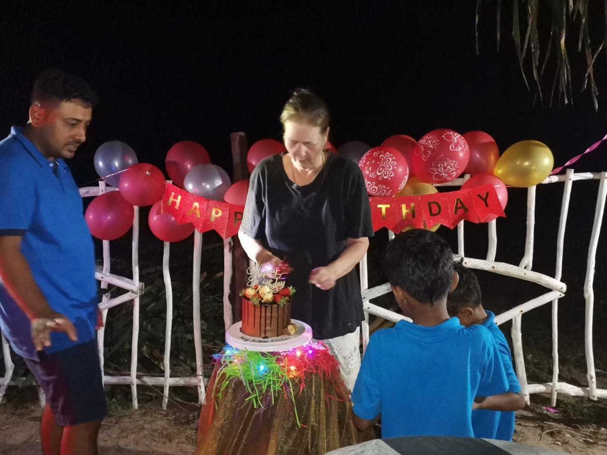 Helios Beach Resort Tangalle Kültér fotó