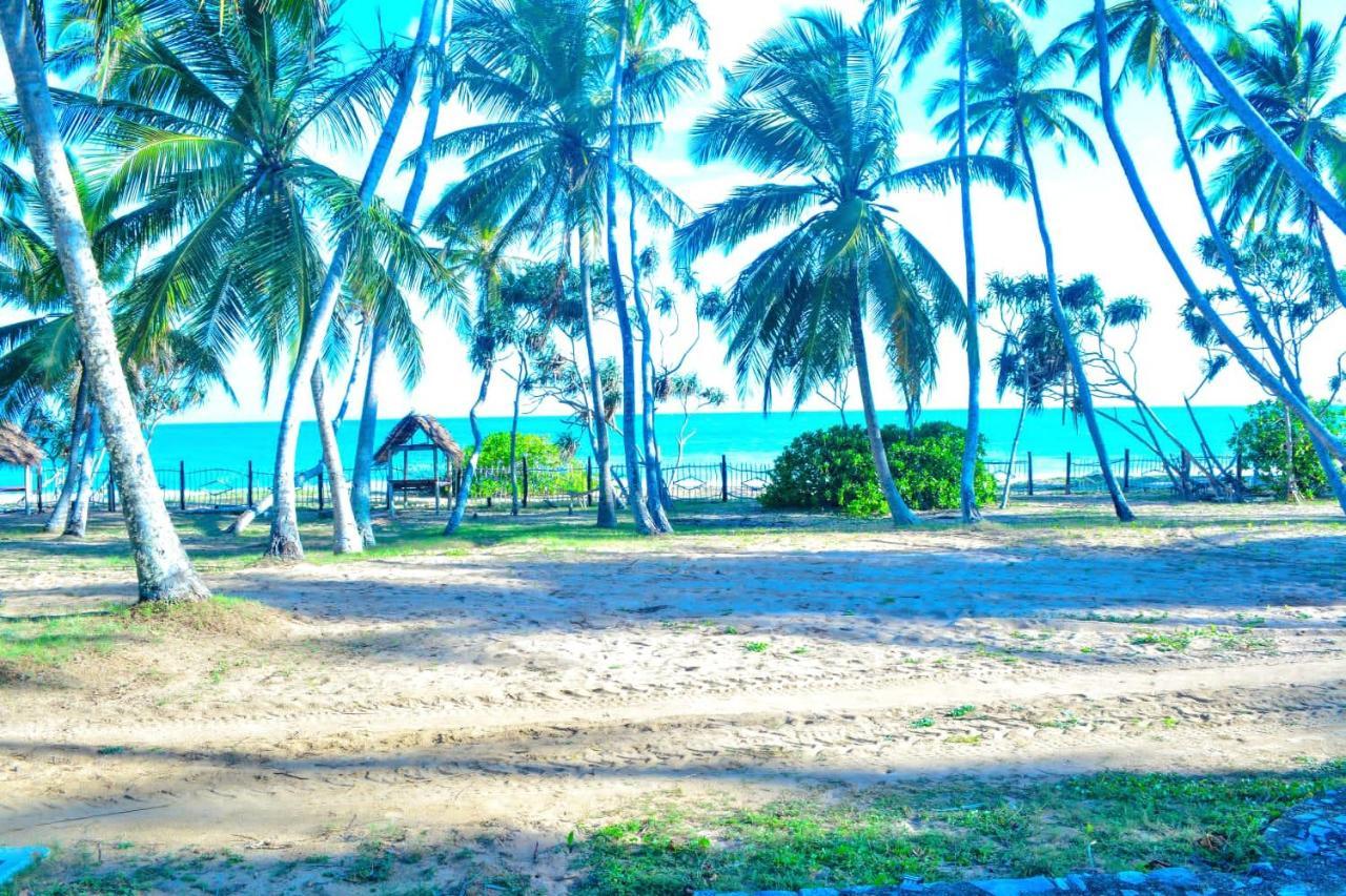 Helios Beach Resort Tangalle Kültér fotó