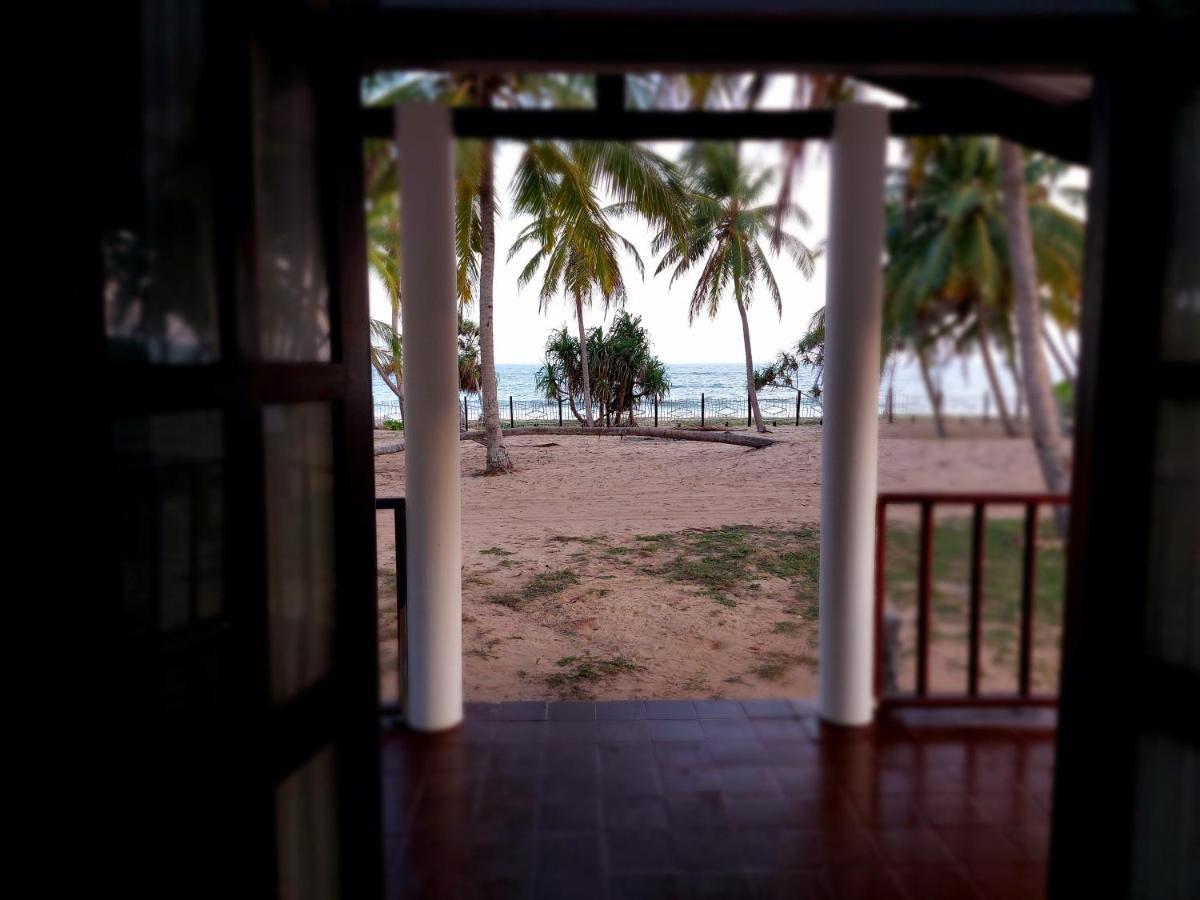 Helios Beach Resort Tangalle Kültér fotó