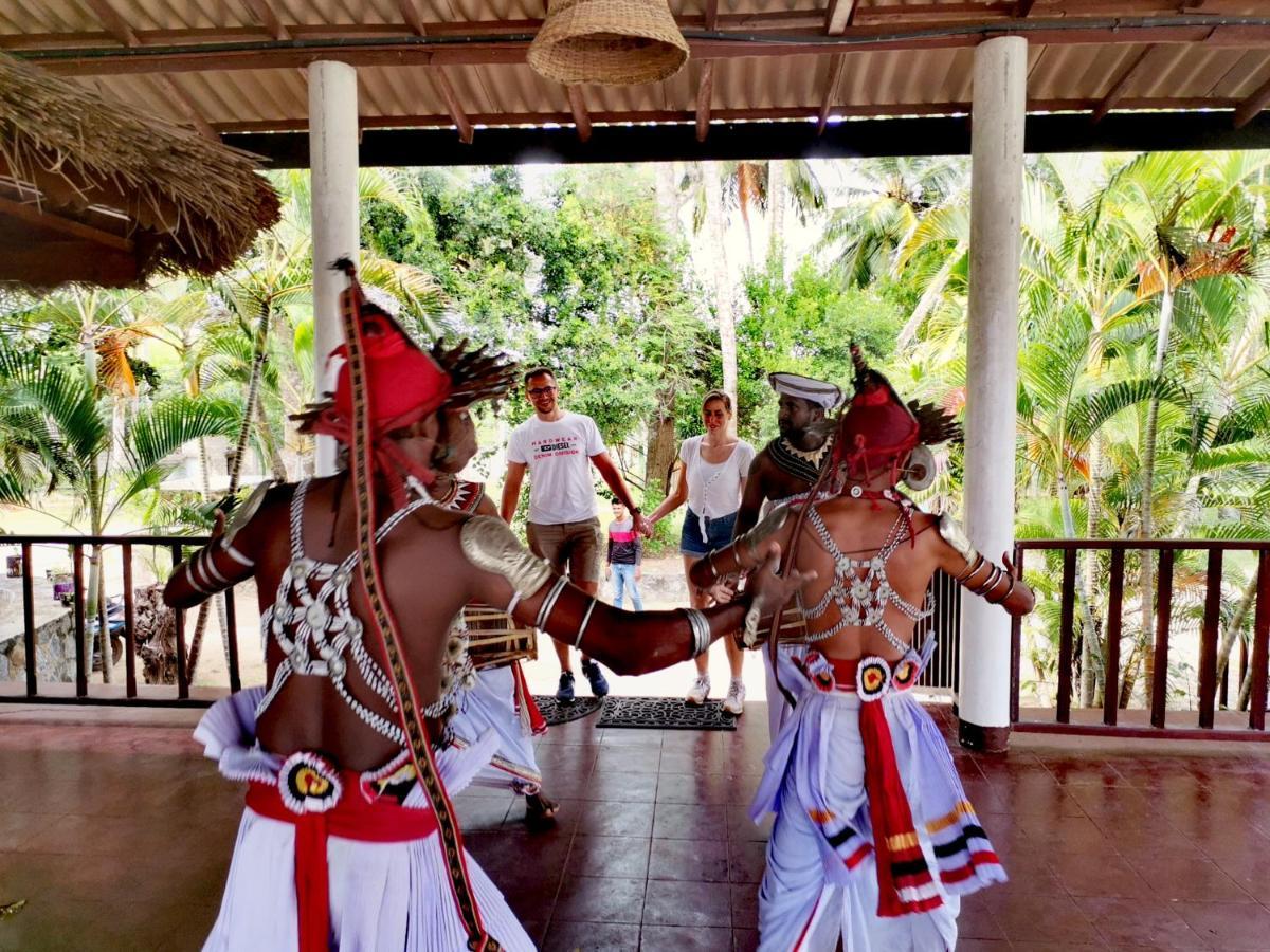 Helios Beach Resort Tangalle Kültér fotó