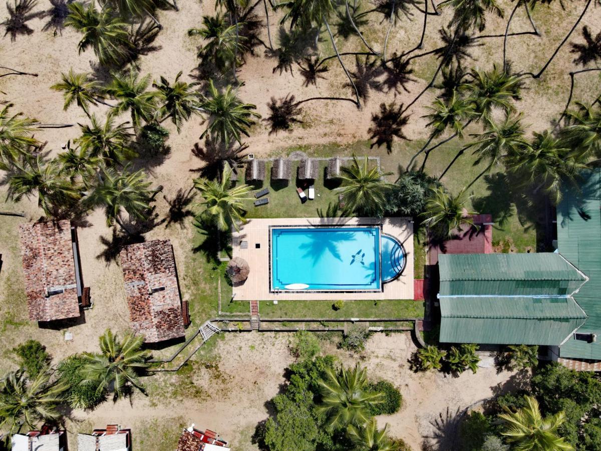 Helios Beach Resort Tangalle Kültér fotó