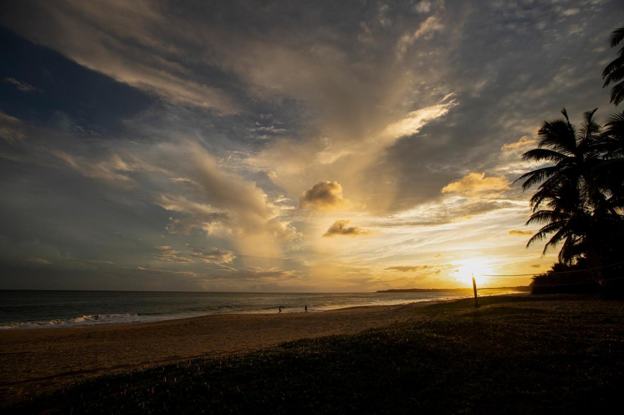 Helios Beach Resort Tangalle Kültér fotó