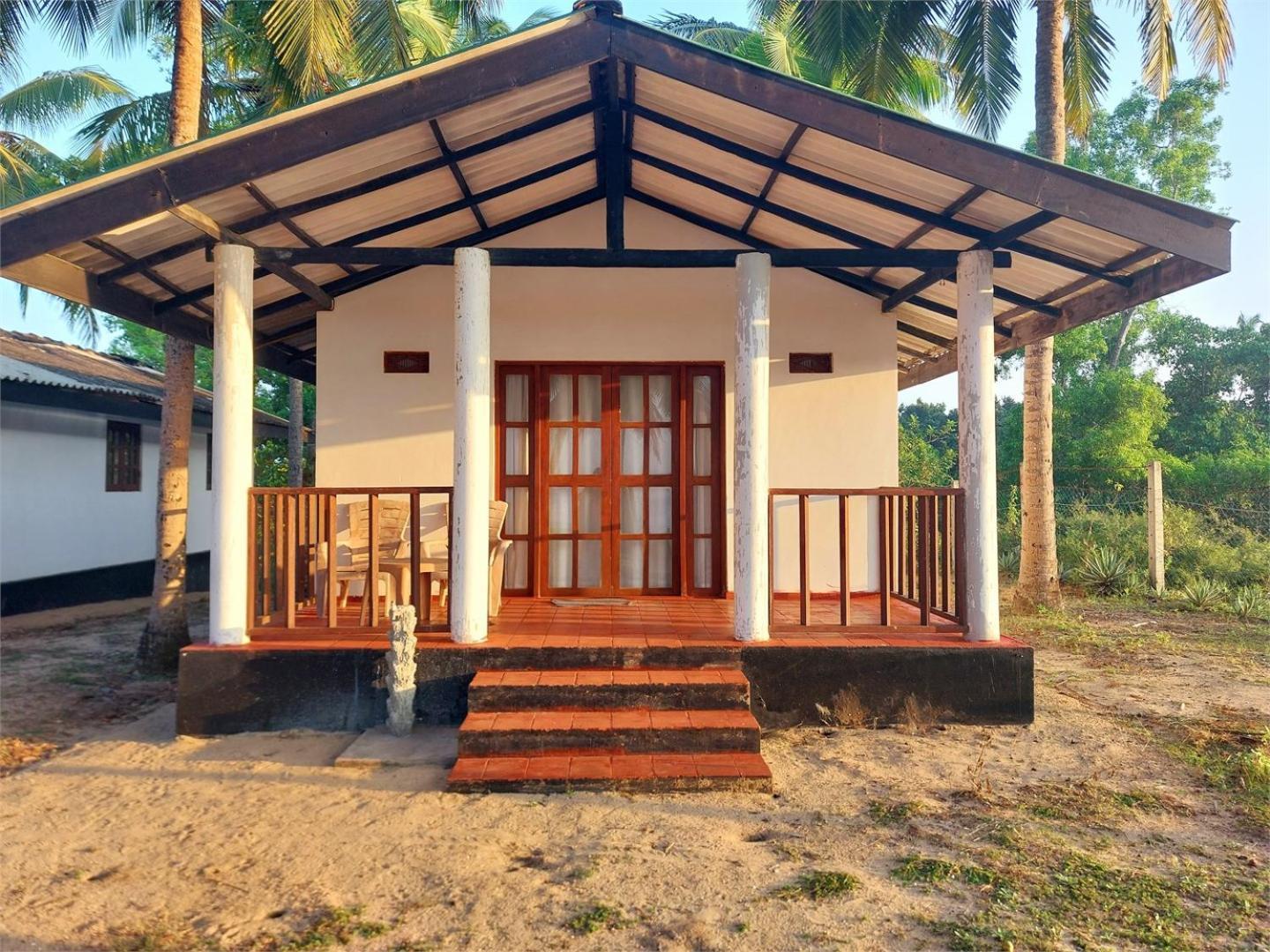 Helios Beach Resort Tangalle Kültér fotó