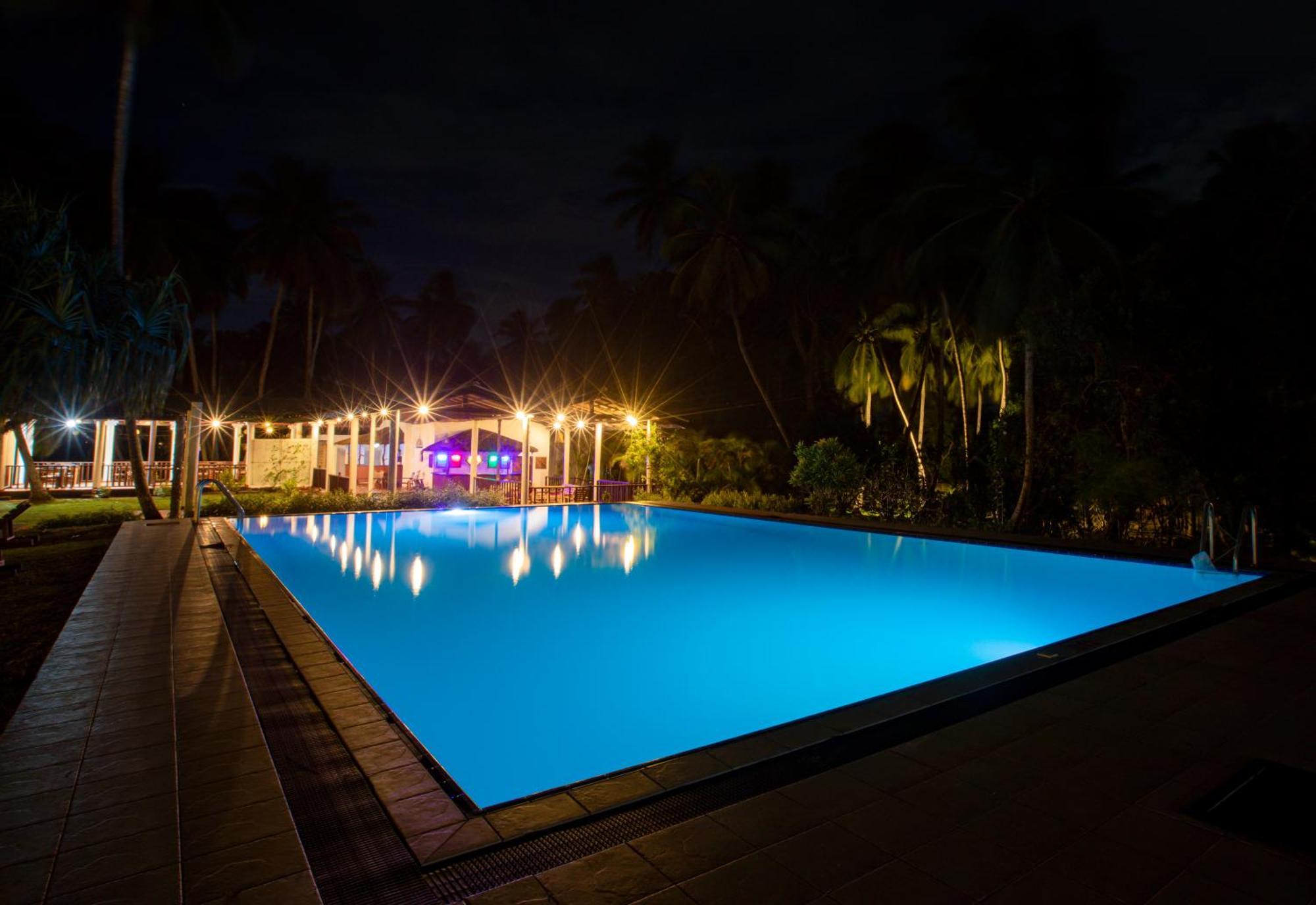 Helios Beach Resort Tangalle Kültér fotó