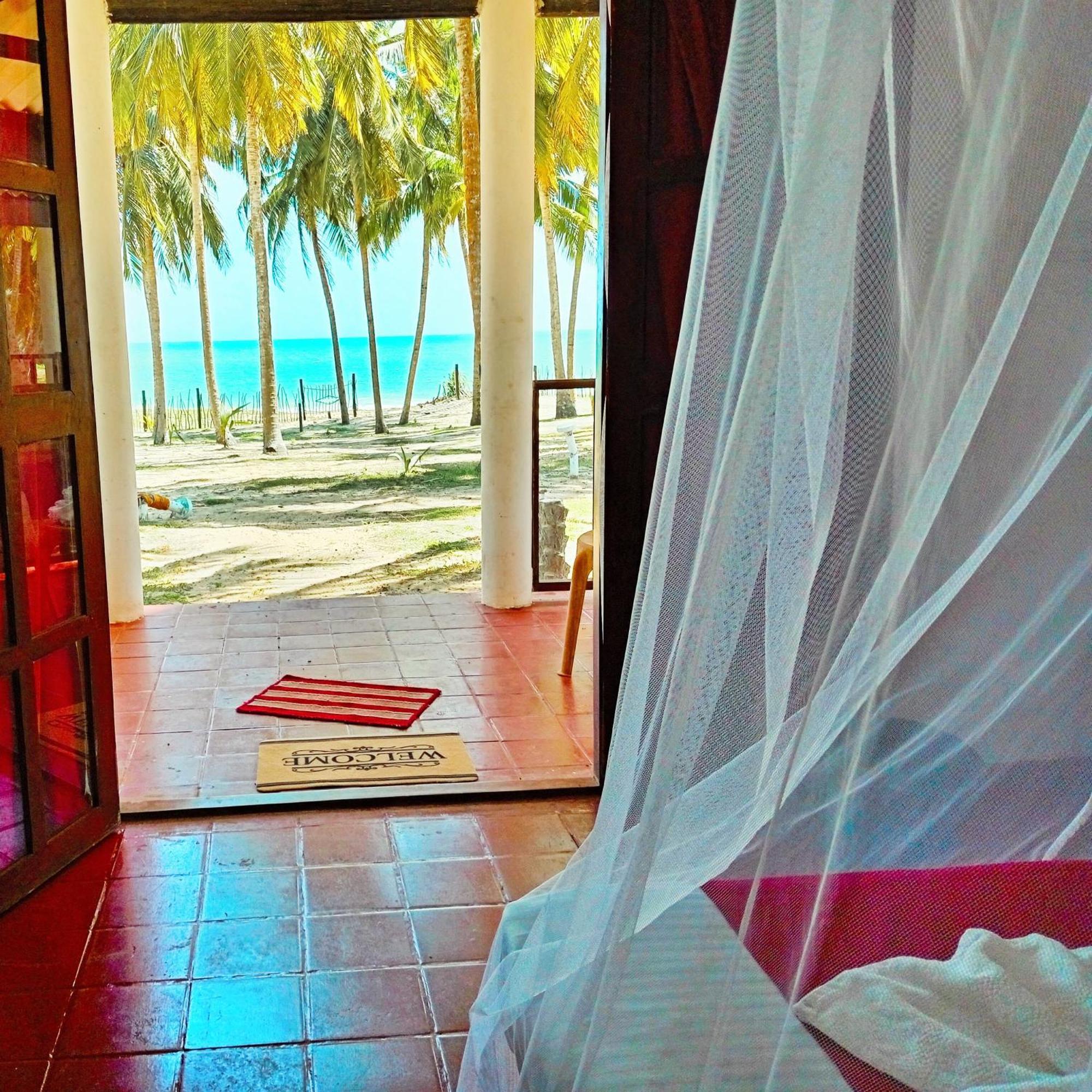 Helios Beach Resort Tangalle Kültér fotó